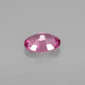 Spinelle rose naturelle coupe ovale, 0,90 ct, VVS-VS