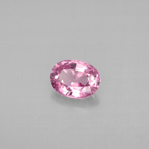 Spinelle rose naturelle coupe ovale, 0,78 ct, VS