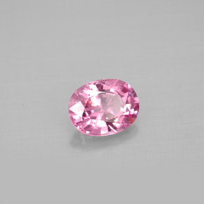 Spinelle rose naturelle coupe ovale, 0,94 ct, VS