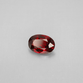 Spinelle  naturelle coupe ovale, 0,63 ct, VVS
