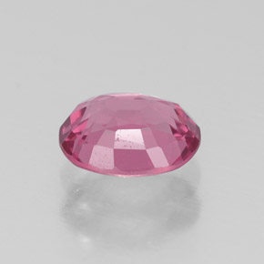 Spinelle rose naturelle coupe ovale, 0,84 ct, VVS-VS