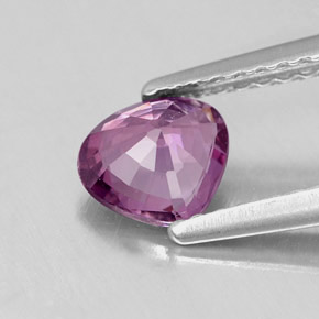 Spinelle violet naturelle en forme de poire, 0,68 ct, VVS