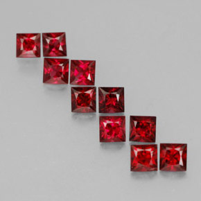 Achetez naturel ct rouge spinelle gems, carré, en provenance myanmar (birmanie) chez gemselect. en stock, livraison internationale!