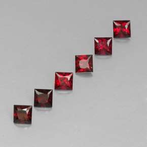 Achetez naturel ct rouge spinelle gems, carré, en provenance myanmar (birmanie) chez gemselect. en stock, livraison internationale!