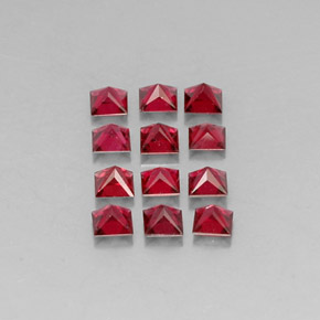 Achetez naturel ct rouge spinelle gems, carré, en provenance myanmar (birmanie) chez gemselect. en stock, livraison internationale!
