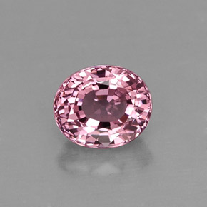 Spinelle rose naturelle coupe ovale, 0,77 ct, VS
