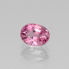 Spinelle rose naturelle coupe ovale, 0,73 ct, VVS