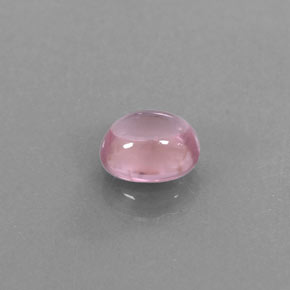 Spinelle rose naturelle coupe ovale, 0,64 ct, transparent
