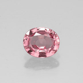 Spinelle rose naturelle coupe ovale, 0,69 ct, VVS