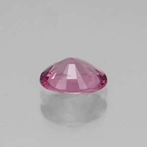 Spinelle rose naturelle coupe ovale, 0,81 ct, VVS