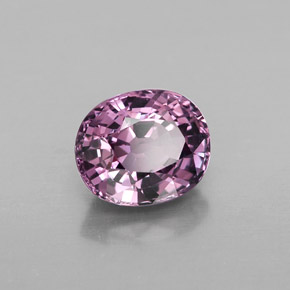 Spinelle violet naturelle coupe ovale, 1,97 ct, VS