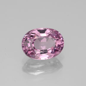 Spinelle rose naturelle coupe ovale, 1,61 ct, VS