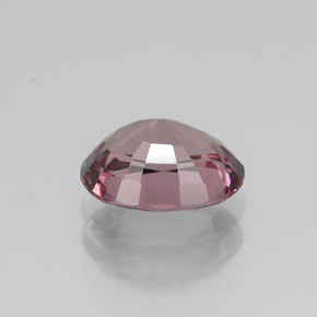 Spinelle rose naturelle coupe ovale, 1,77 ct, VVS