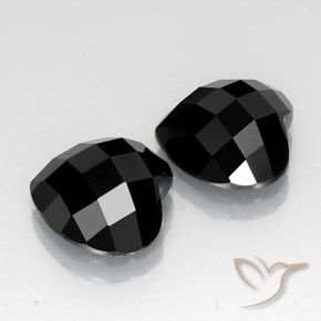 Shop natural 13.46ct Noire Spinelle gems, Cœur, from Thaïlande at GemSelect. In stock, global shipping!