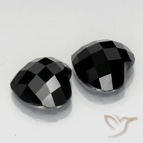 Shop natural 14.04ct Noire Spinelle gems, Cœur, from Thaïlande at GemSelect. In stock, global shipping!
