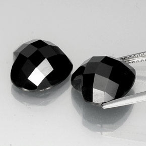 Achetez naturel 13,94ct noir spinelle gems, forme de coeur, en provenance thaïlande chez gemselect. en stock, livraison internationale!