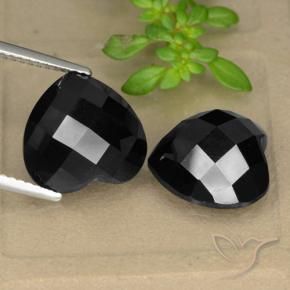 Shop natural 13.94ct Noire Spinelle gems, Cœur, from Thaïlande at GemSelect. In stock, global shipping!