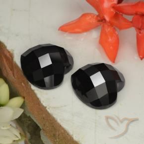 Shop natural 14.66ct Noire Spinelle gems, Cœur, from Thaïlande at GemSelect. In stock, global shipping!