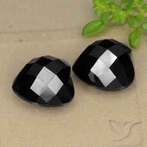 Shop natural 14.59ct Noire Spinelle gems, Cœur, from Thaïlande at GemSelect. In stock, global shipping!