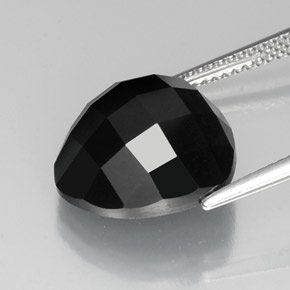 Spinelle noir naturelle trillion, 12,04 ct, opaque