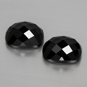 Achetez naturel 8,03ct noir spinelle gems, coupe coussin, en provenance thaïlande chez gemselect. en stock, livraison internationale!