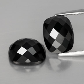 Achetez naturel ct noir spinelle gems, coupe coussin, en provenance thaïlande chez gemselect. en stock, livraison internationale!