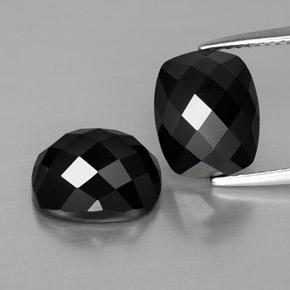 Achetez naturel ct noir spinelle gems, coupe coussin, en provenance thaïlande chez gemselect. en stock, livraison internationale!