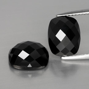 Achetez naturel ct noir spinelle gems, coupe coussin, en provenance thaïlande chez gemselect. en stock, livraison internationale!