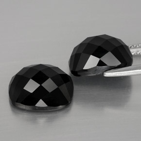 Achetez naturel ct noir spinelle gems, coupe coussin, en provenance thaïlande chez gemselect. en stock, livraison internationale!