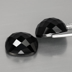 Achetez naturel 8,44ct noir spinelle gems, coupe coussin, en provenance thaïlande chez gemselect. en stock, livraison internationale!