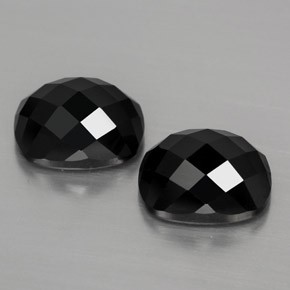Achetez naturel ct noir spinelle gems, coupe coussin, en provenance thaïlande chez gemselect. en stock, livraison internationale!