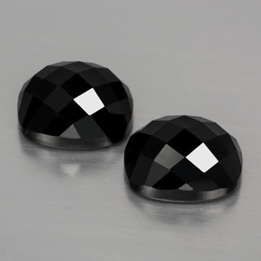 Achetez naturel 8,88ct noir spinelle gems, coupe coussin, en provenance thaïlande chez gemselect. en stock, livraison internationale!