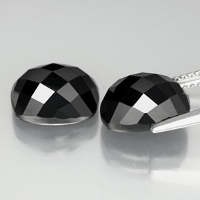 Achetez naturel 7,82ct noir spinelle gems, coupe coussin, en provenance thaïlande chez gemselect. en stock, livraison internationale!