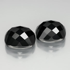 Achetez naturel ct noir spinelle gems, coupe coussin, en provenance thaïlande chez gemselect. en stock, livraison internationale!