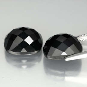 Achetez naturel ct noir spinelle gems, coupe coussin, en provenance thaïlande chez gemselect. en stock, livraison internationale!