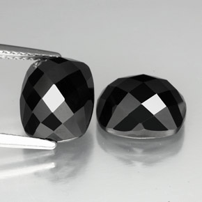 Achetez naturel 7,86ct noir spinelle gems, coupe coussin, en provenance thaïlande chez gemselect. en stock, livraison internationale!