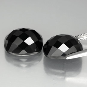 Achetez naturel ct noir spinelle gems, coupe coussin, en provenance thaïlande chez gemselect. en stock, livraison internationale!