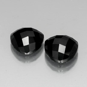 Achetez naturel ct noir spinelle gems, trillion, en provenance thaïlande chez gemselect. en stock, livraison internationale!