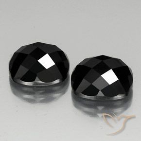 Shop natural 14.55ct Noire Spinelle gems, Coussin, from Thaïlande at GemSelect. In stock, global shipping!
