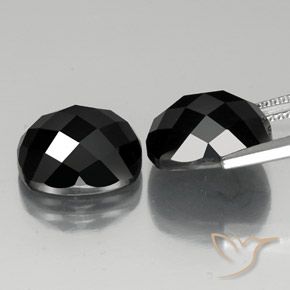 Shop natural 14.55ct Noire Spinelle gems, Coussin, from Thaïlande at GemSelect. In stock, global shipping!