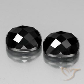 Shop natural 14.75ct Noire Spinelle gems, Coussin, from Thaïlande at GemSelect. In stock, global shipping!