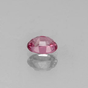 Spinelle rose naturelle coupe ovale, 0,55 ct, VS