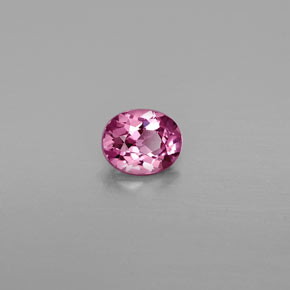 Spinelle rose naturelle coupe ovale, 0,64 ct, VVS