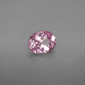 Spinelle rose naturelle coupe ovale, 1,02 ct, VS