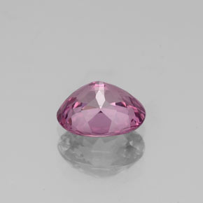 Spinelle rose naturelle coupe ovale, 1,21 ct, VVS