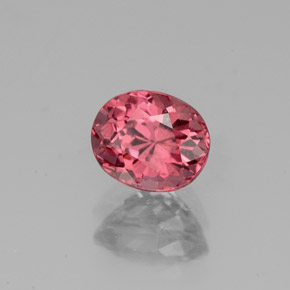 Spinelle rose naturelle coupe ovale, 1,24 ct, SI