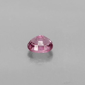 Spinelle rose naturelle coupe ovale, 0,81 ct, VVS-VS