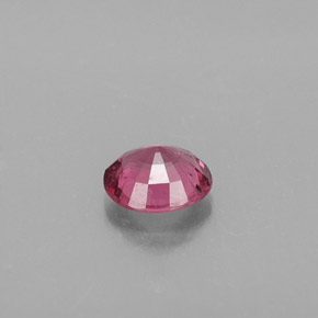 Spinelle rose naturelle coupe ovale, 0,68 ct, SI