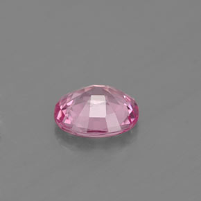Spinelle rose naturelle coupe ovale, 0,85 ct, VS
