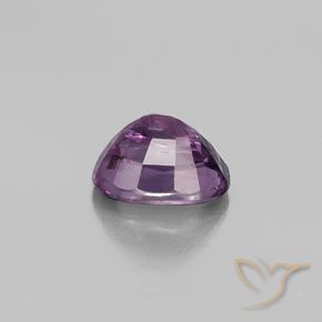 Spinelle Pourpre moyen naturelle ovale, 1.43 ct, VS-SI